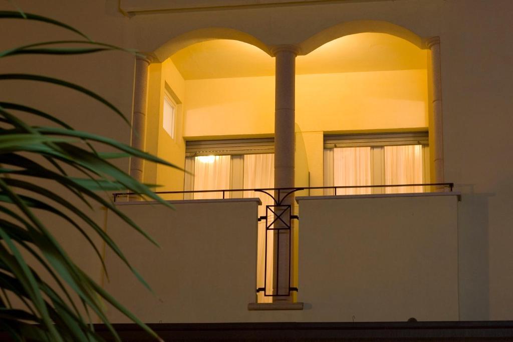 Hotel Missouri Bellaria-Igea Marina Esterno foto